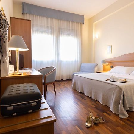 Hotel Il Duca d'Este Ferrara Esterno foto