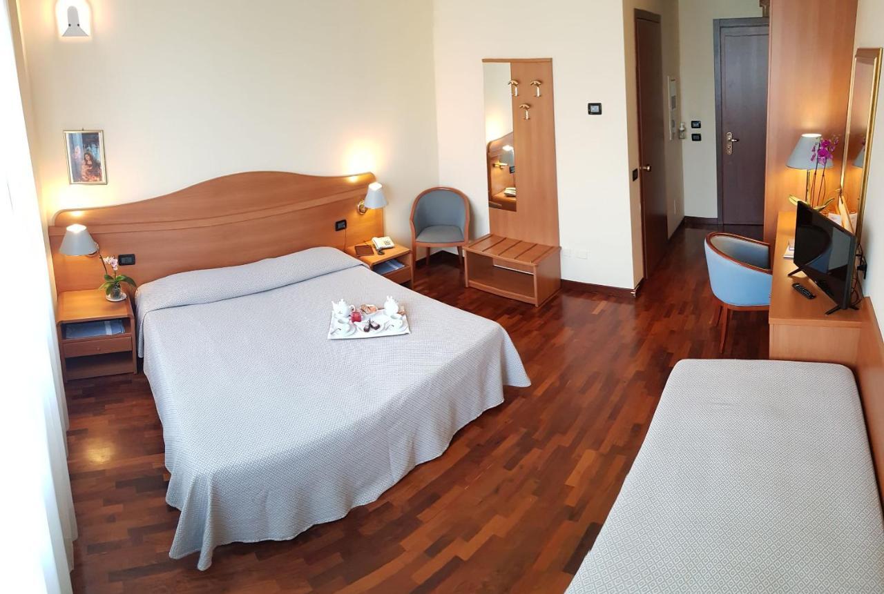 Hotel Il Duca d'Este Ferrara Esterno foto