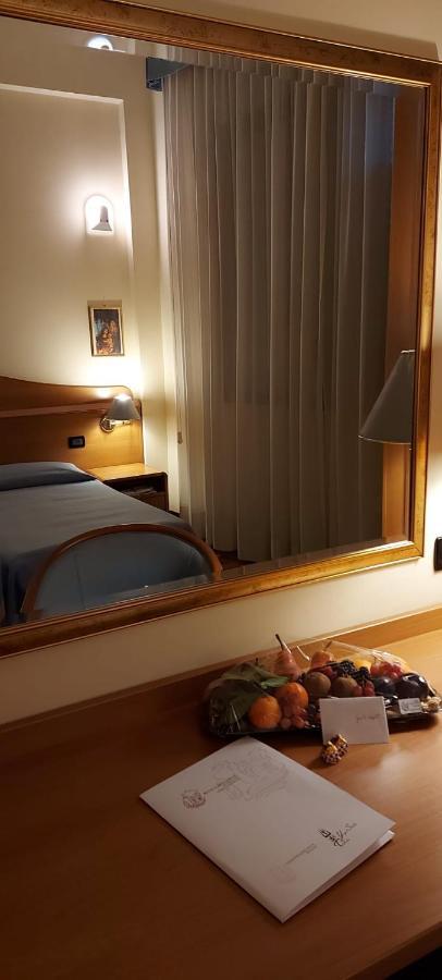 Hotel Il Duca d'Este Ferrara Esterno foto