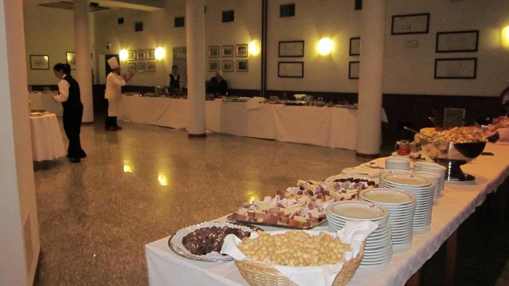 Hotel Il Duca d'Este Ferrara Esterno foto